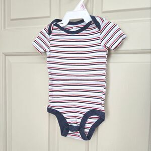 5/$10 Koala baby onesie 9 m